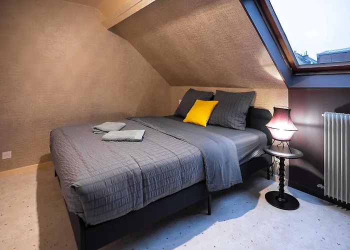 Terres De Soleil - Boheme Chic En Coeur St Quentin Apartment *